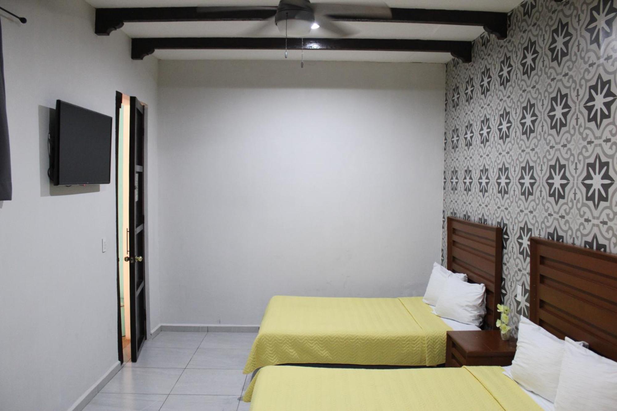 Hotel Guaranducha Inn Campeche Zimmer foto